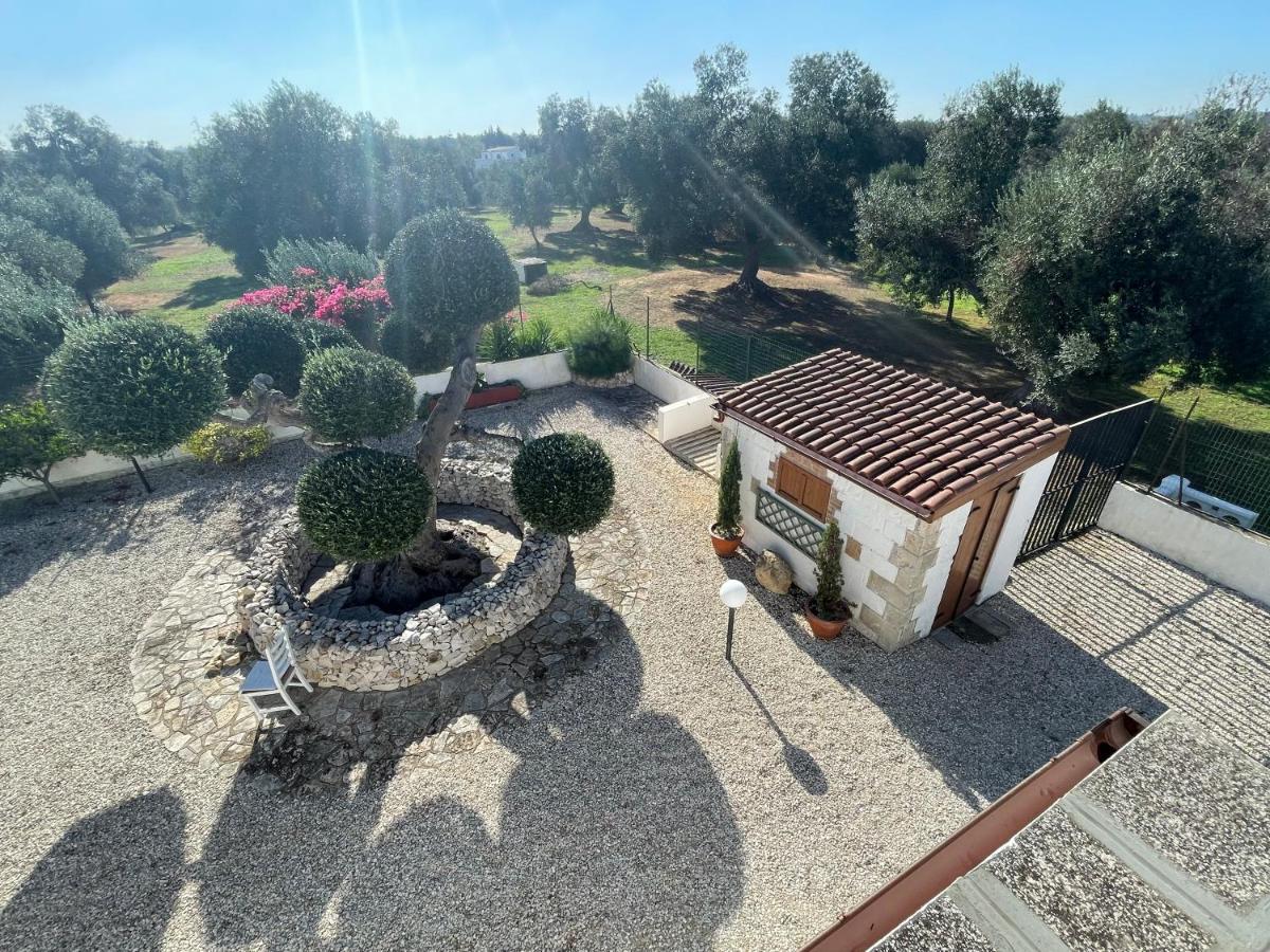 Villa Connie Serranova Exterior photo