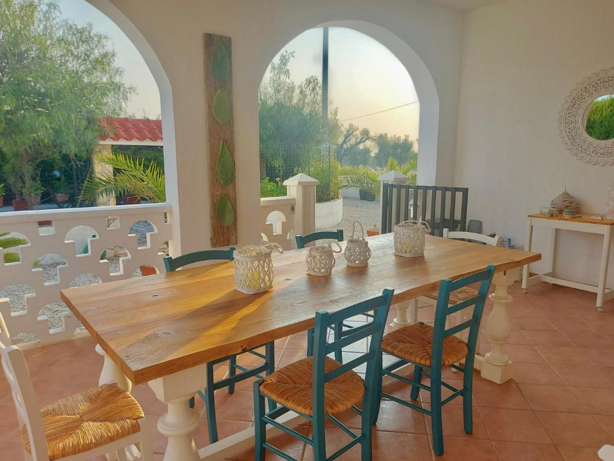 Villa Connie Serranova Exterior photo