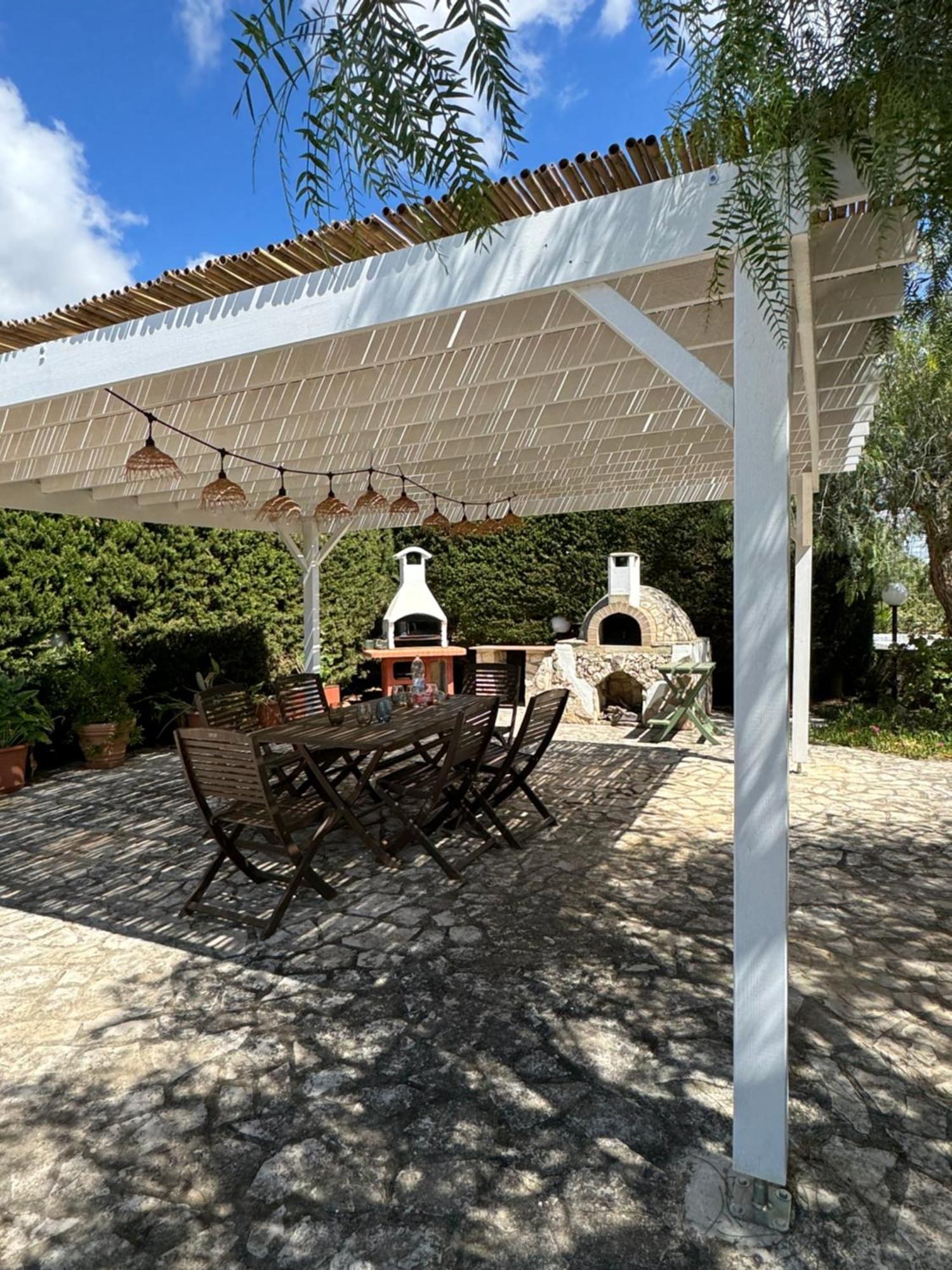 Villa Connie Serranova Exterior photo